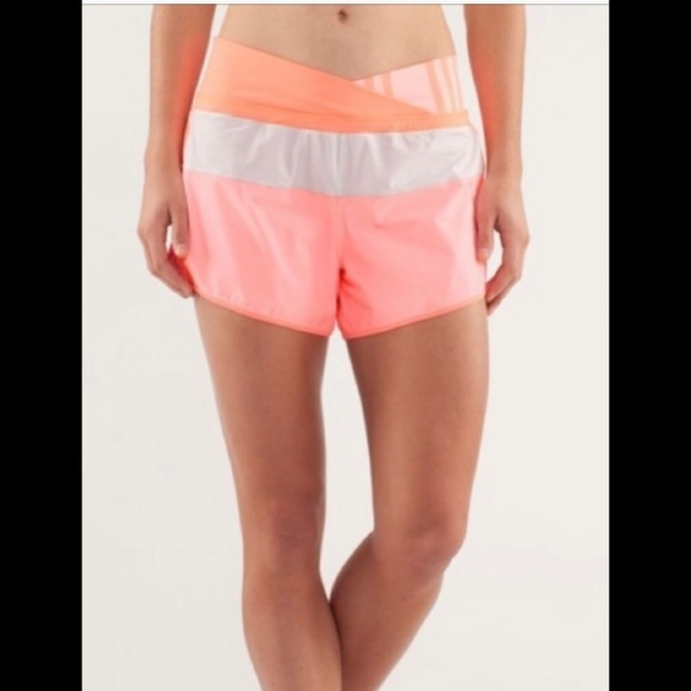 Lululemon Astro Shorts size 6